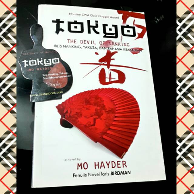 Novel Dastan Tokyo The Devil of Nanking by Mo Hayder