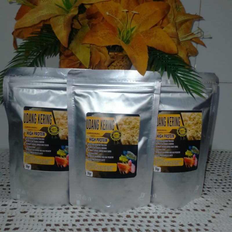 Udang Kering 50gr (Original)Kualitas Super Pakan Ikan Chana,Arwana,Louhan,Pbass,Oscar