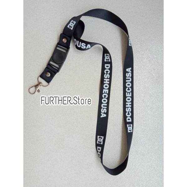 

lanyard DC gantungan kunci DCSHOECOUSA distro merk / tali lanyard name tag gantungan leher id card / pods