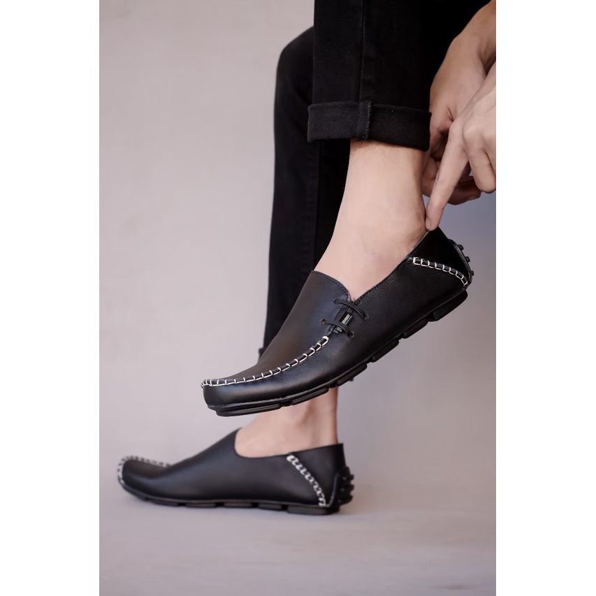 HDS x Sepatu Formal Pria Pantofel Casual Kerja - Moclea CVN 2021