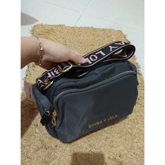 Harga PROMOTas Wanita Bimba Y Lola CrossBody Mirror Quality - Hitam