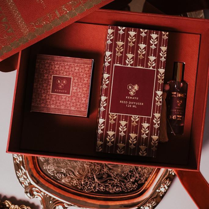 

Special Price 3 Box Sinar Hampers Mimistore340