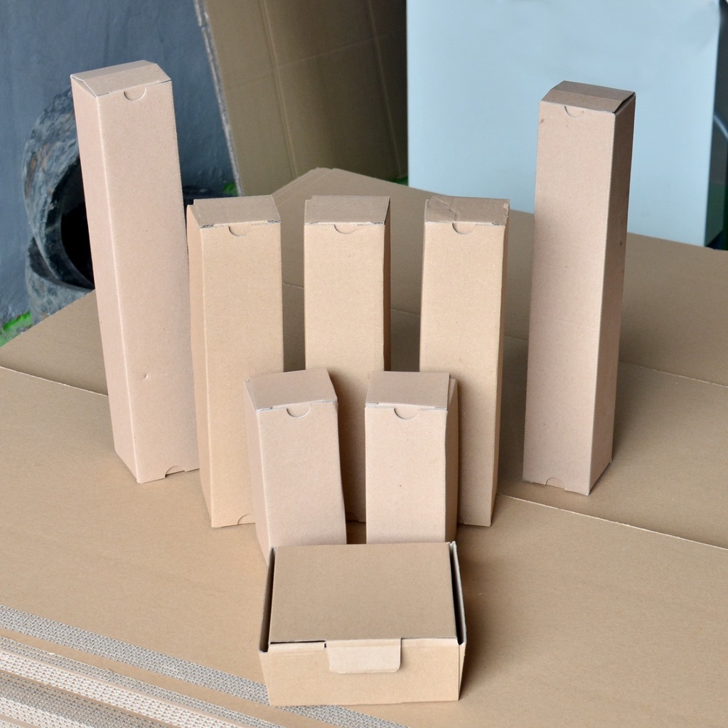 

Box Carton Kardus ukuran 7x7x30 cm best quality