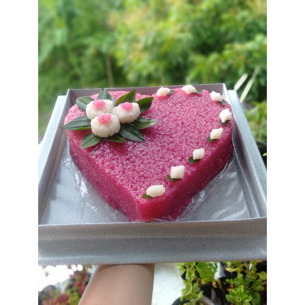 LARIS wajik ketan jajan pasar tradisional pink hantaran pernikahan seserahan lamaran kue pengantin e