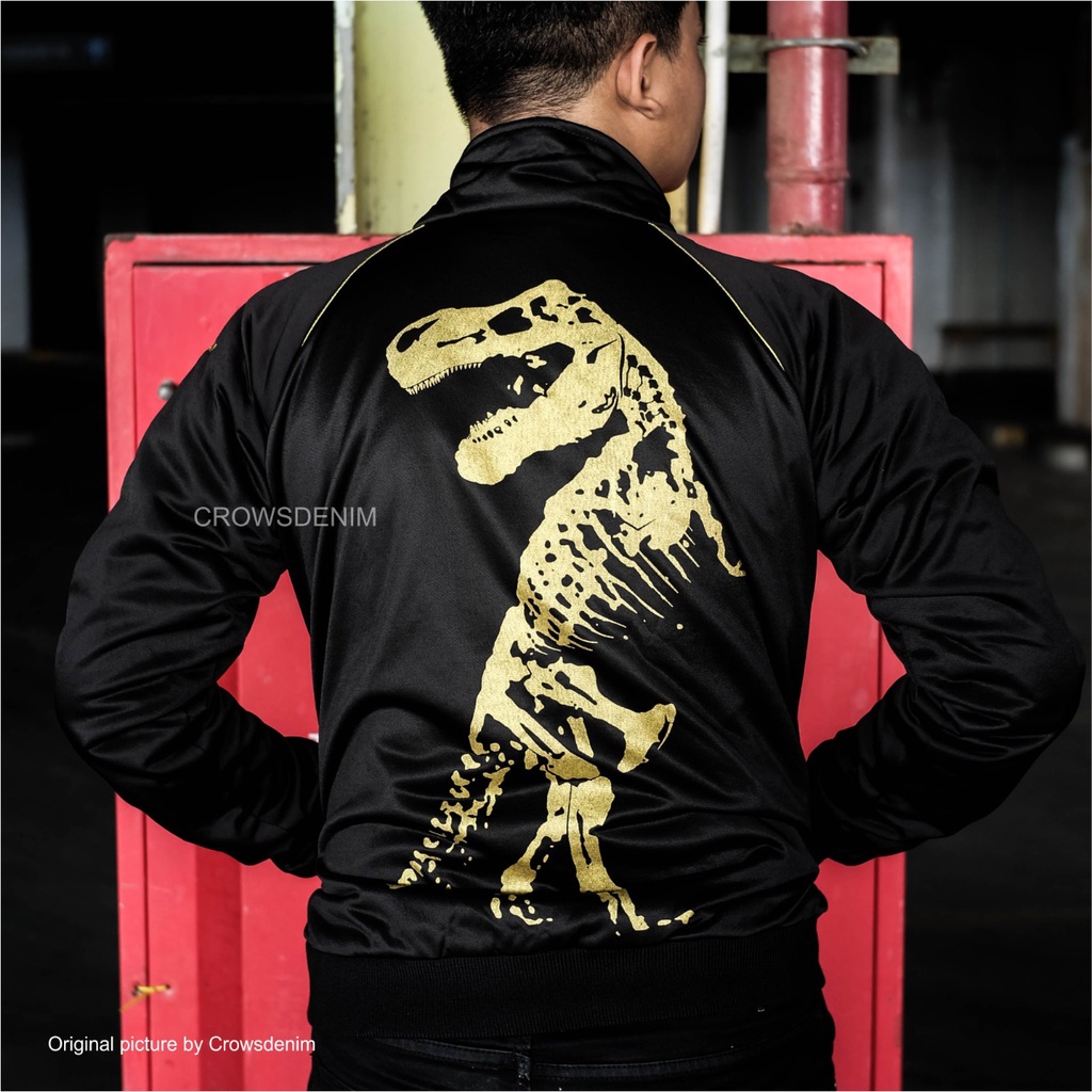 Jaket Crows Zero T-Rex