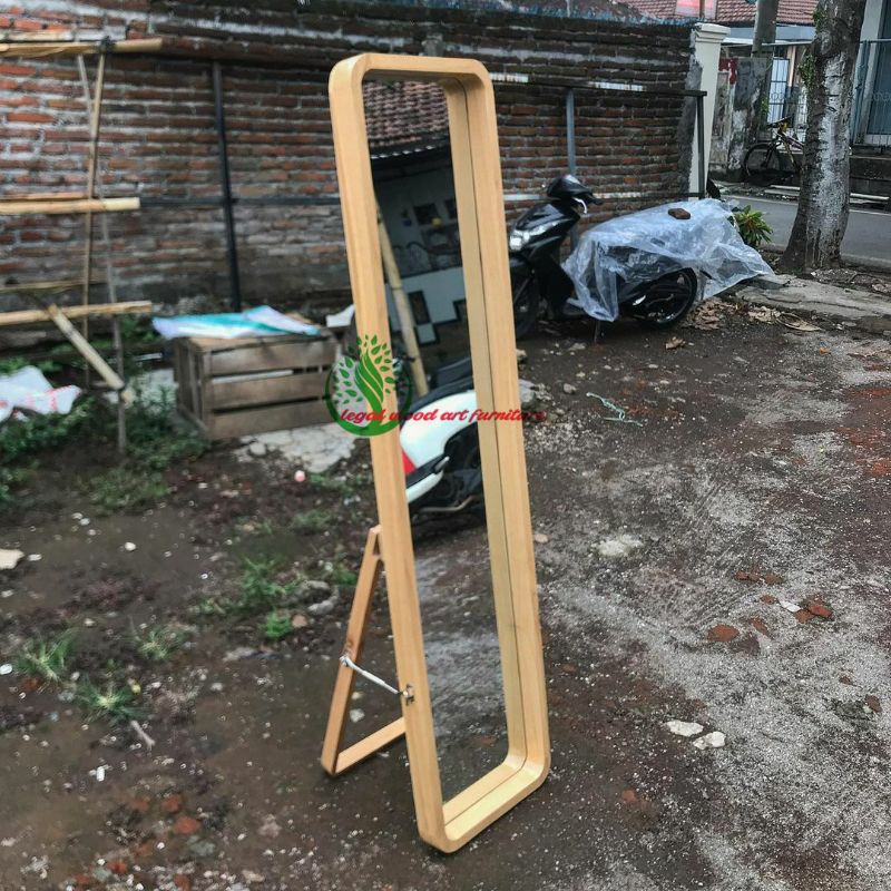 cermin berdiri standing kayu jati minimalis jepara