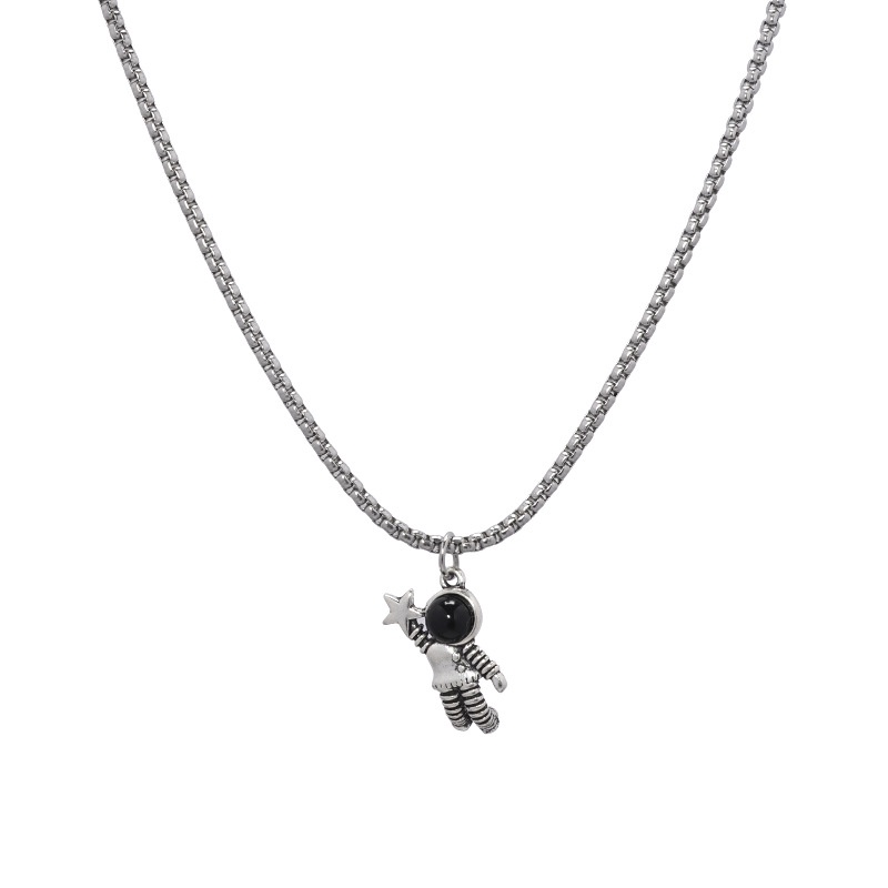 Jepang Korea titanium steel star-holding star-memilih astronot kecil kalung ins angin dingin Bersih