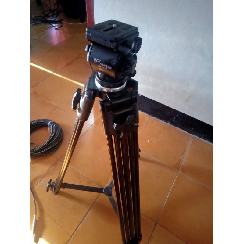 Tripod wieffeng wf-717