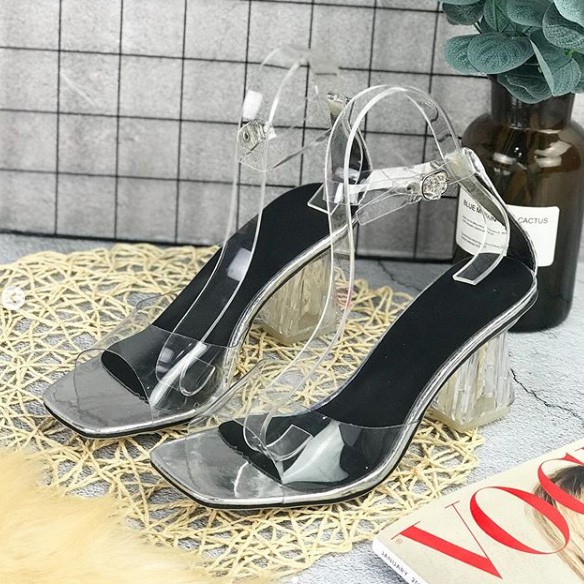 Heels 1745