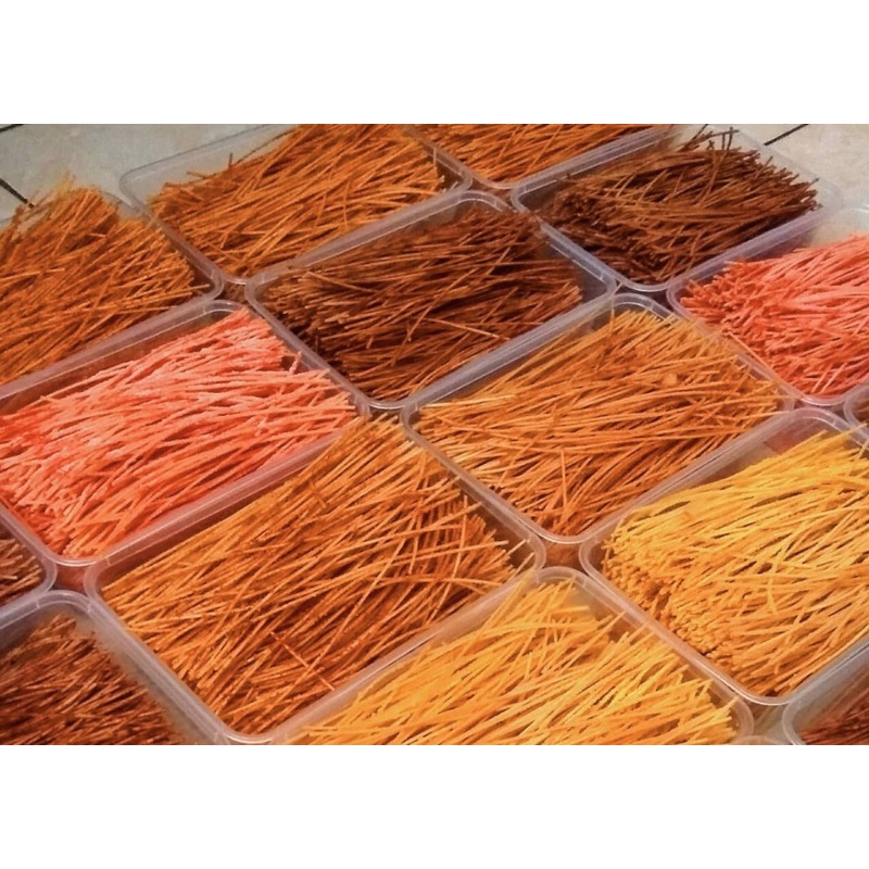 

Mie lidi neng dyday / Mie lidi jepang / lidi lidian jajanan SD / mie lidi super pedas box 500ml