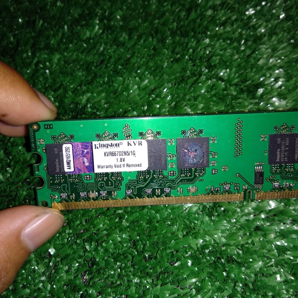 RAM PC KOMPUTER KINGSTON 1GB DDR2 KVR667D2N5/1G 667MHz SEGEL SUPER MULUS