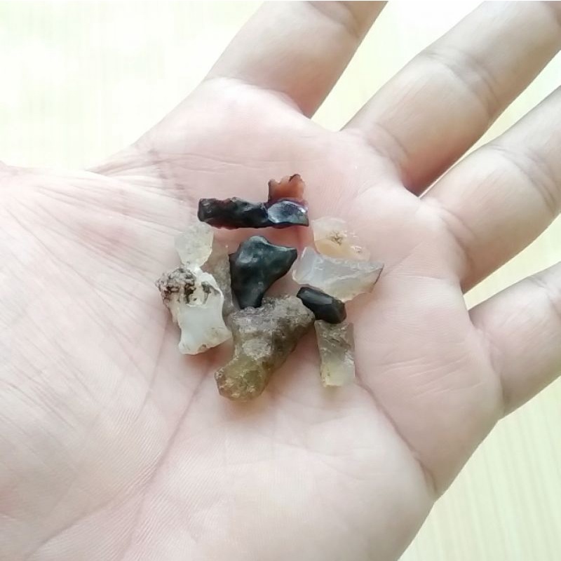 Bahan Batu Akik / Rough Boulder / Black Opal & Kalimaya Banten Mix 01