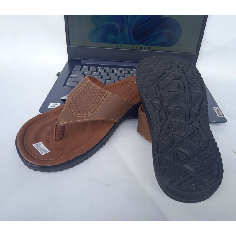 SANDAL PRIA DENZHI INSOLE LAKI