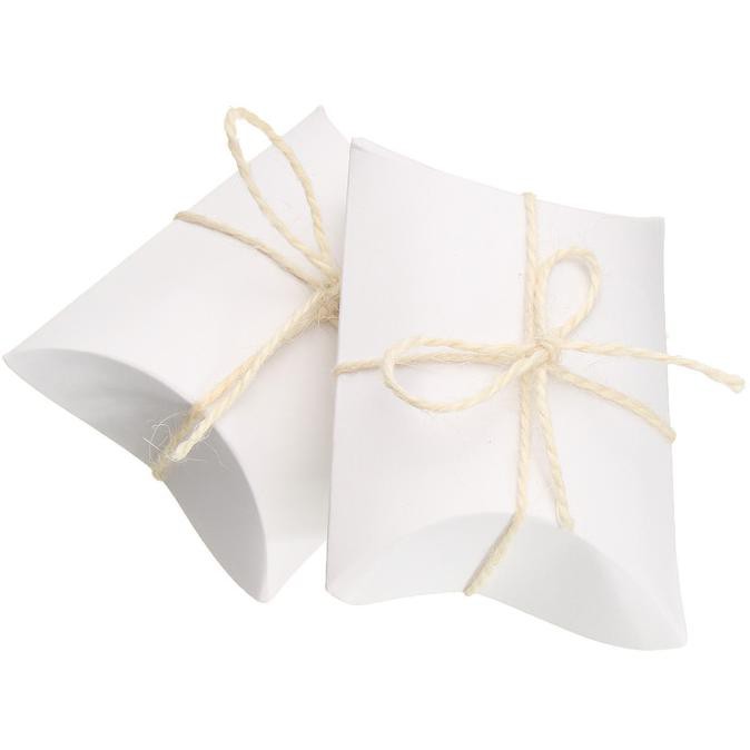

Favorite 50Pcs White Pillow Favor Candy Boxes Kraft Paper Gift Box Bengiweti