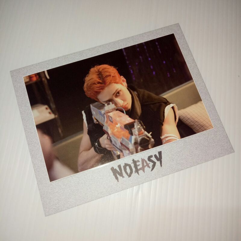 polaroid synnara noeasy bang chan stray kids