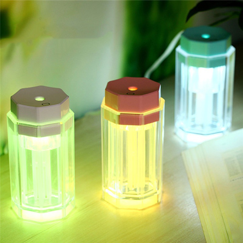 Deodorizer Car USB 7 Colors LED Light Essential Oil Humidifier - 90ml