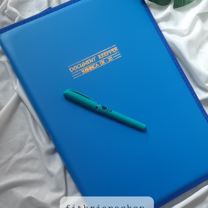

READY Isi 60 lembar Dokumen Keeper/Map Dokumen/Map ijazah resleting - Biru TERMURAH