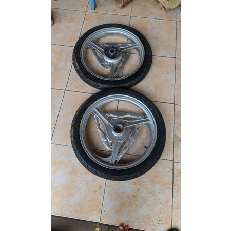 velg mitsuyo japan ring 18,pnp yamaha rxz,rx king,rx s dan karbu ori rxz 55k