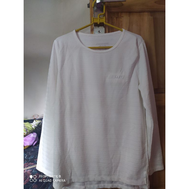 Kaos Phenomenal Putih size M