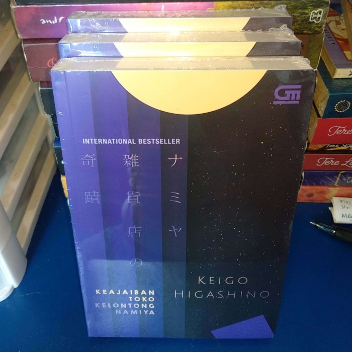 

DISKON SPESIAL KEAJAIBAN TOKO KELONTONG NAMIYA - KEIKO HIGASHINO (SEGEL, ORIGINAL) TERBARU