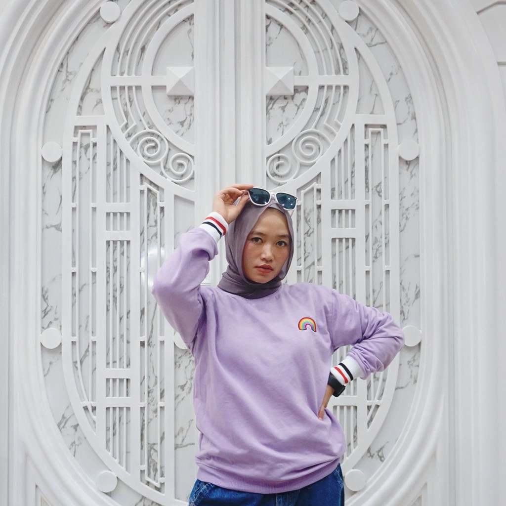 RAINBOW SWEATER II SEWATER CRAWNECK PELANGI