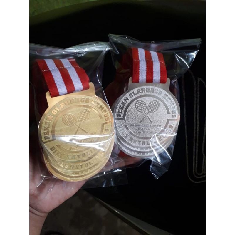 

2mm logam dua sisi sama desainnya