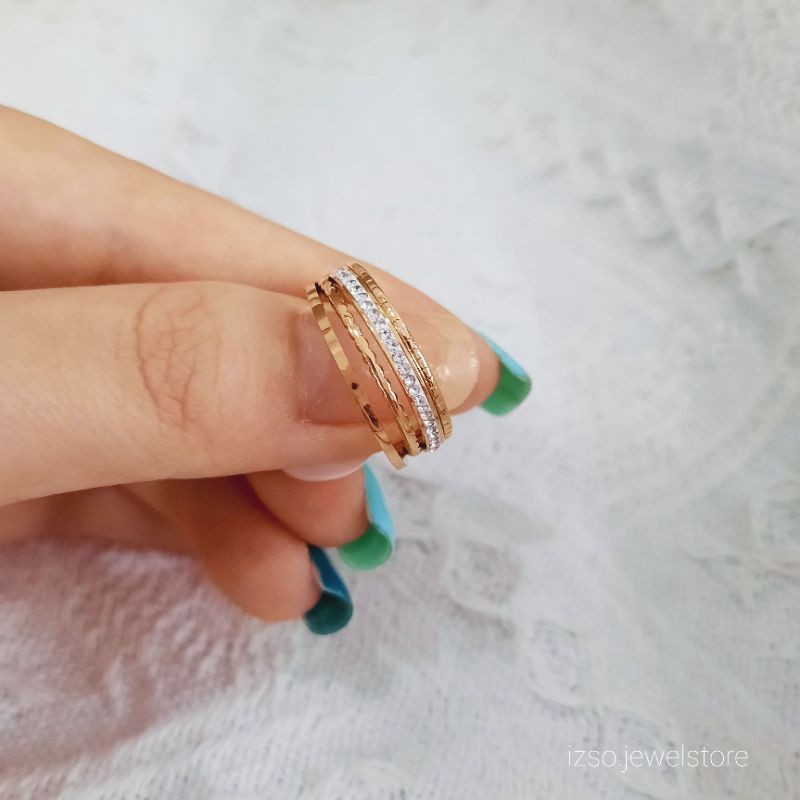 Cincin Titanium Cubic Zirconia Crystal Korean Style Lapis Emas 18k-Hilia