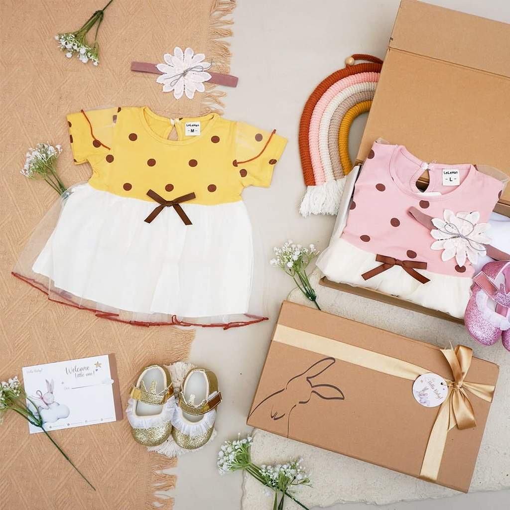 LIO035 Girls Baby Hampers 0-12 months/ Hampers bayi newborn/ Kado bayi/ baby girl gift set-Tracy Mustard