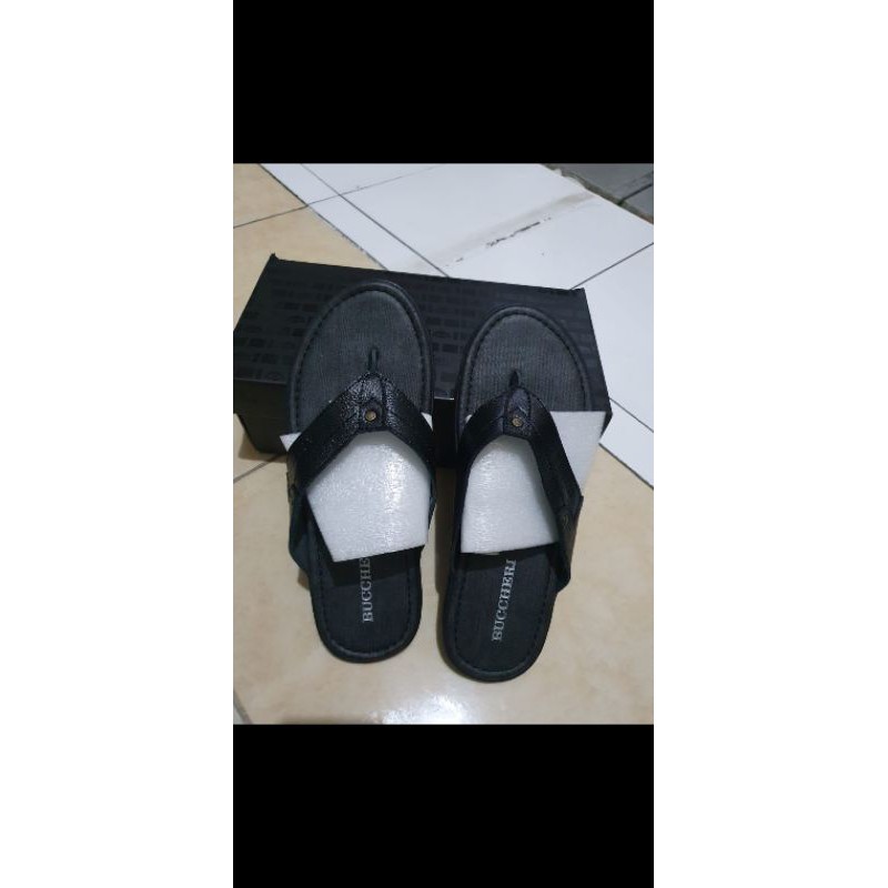 sandal pria buccheri kulit new original jual rugi