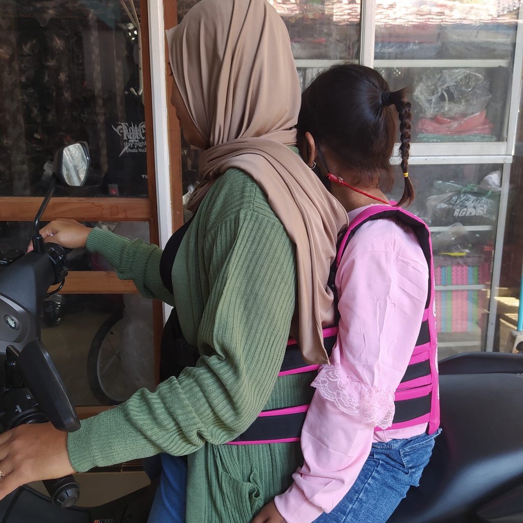 SABUK BONCENG ANAK, SABUK BONCENG MOTOR, SABUK BONCENG ANAK MOTOR GAMBAR HELLP KITTY PENGAIT SABUK KEAMANAN