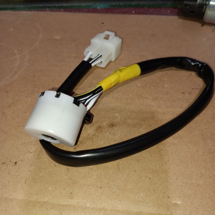 KABEL KUNCI KONTAK SUZUKI JIMNY JA11 JA71