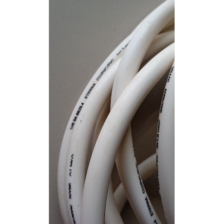 kabel listrik eterna