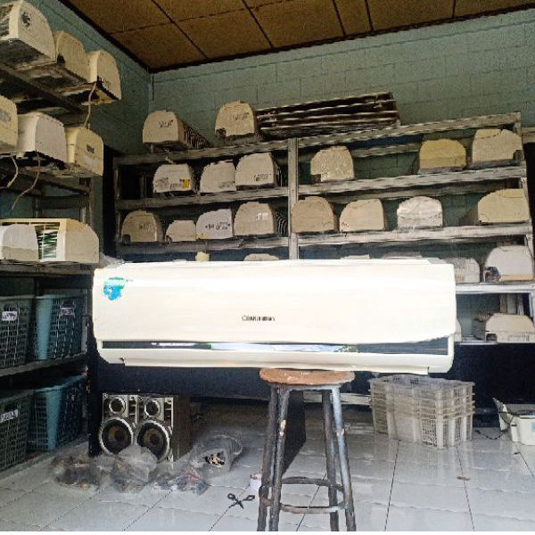 Indoor Ac Second 2Pk + Pemasangan Bergaransi (hanya indoor saja bukan satu set)