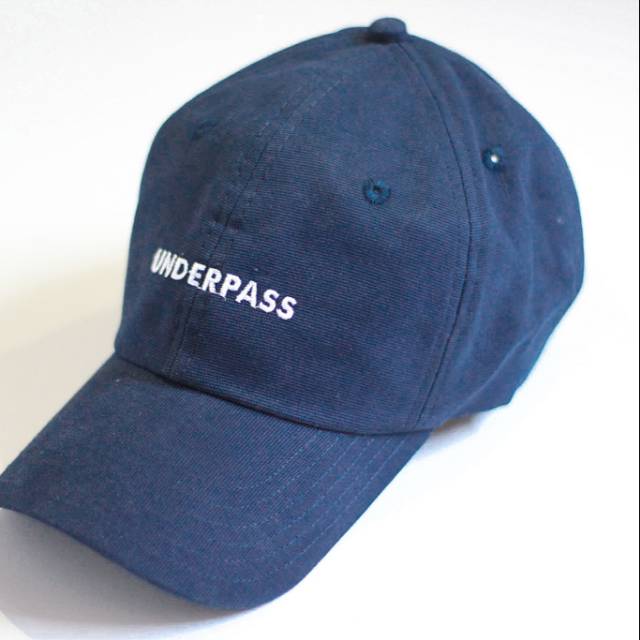 Cap navy underpass