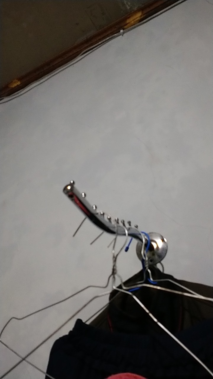 Hanger Suling Belalai Tembok 9 Titik