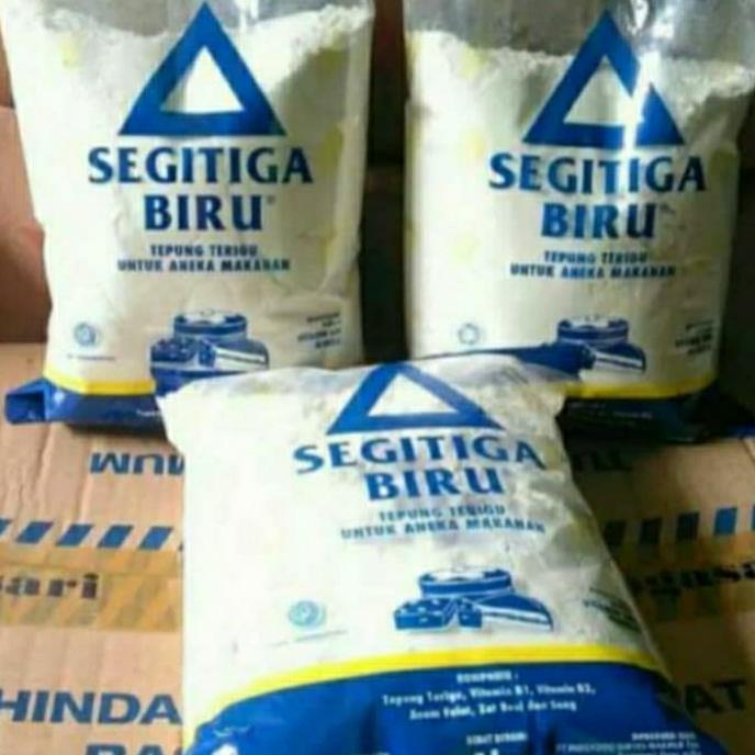 

TEPUNG TERIGU SEGITIGA BIRU 1 KG 1 DUS, GOJEK GRAB ONLY