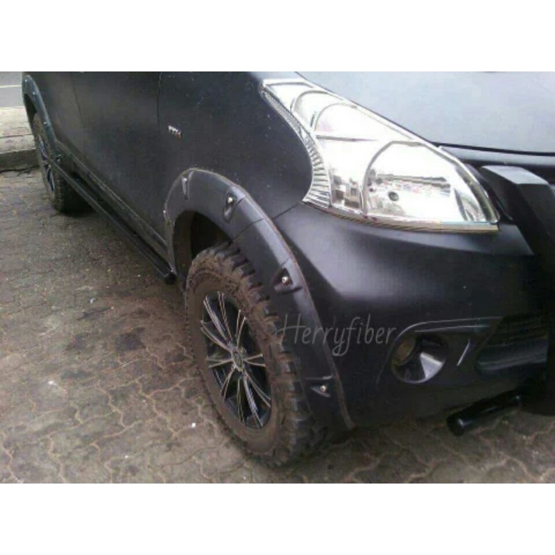 Over fender Avanza Xenia  2012-2018