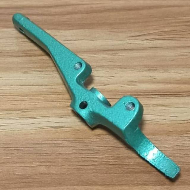 Tangkai Pengangkat Sepatu 42130 - Mesin Obras Kecil GN1-1