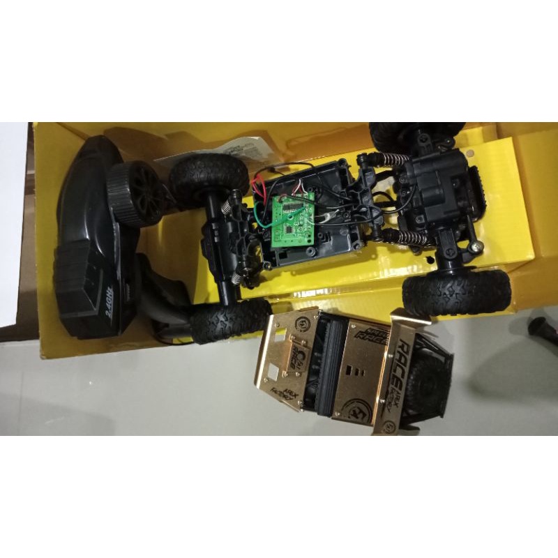 SPAREPART RC QD ROCK CRAWLER Battery 4.8v 2000mAH & 3,7v 3000 mAH & 7,4 V 1300mAh, REMOT, PCB, DLL