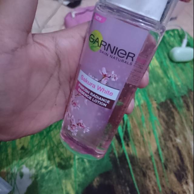 Preloved skincare garnier essence lotion