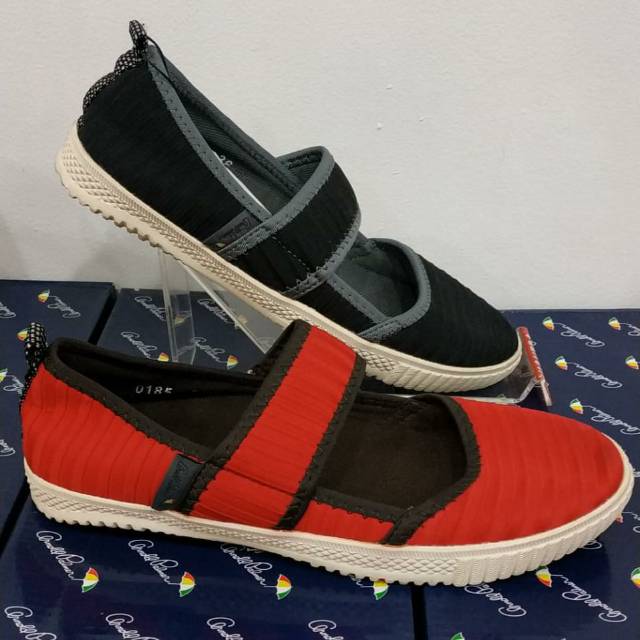 Sepatu casual cewek Arnold Palmer