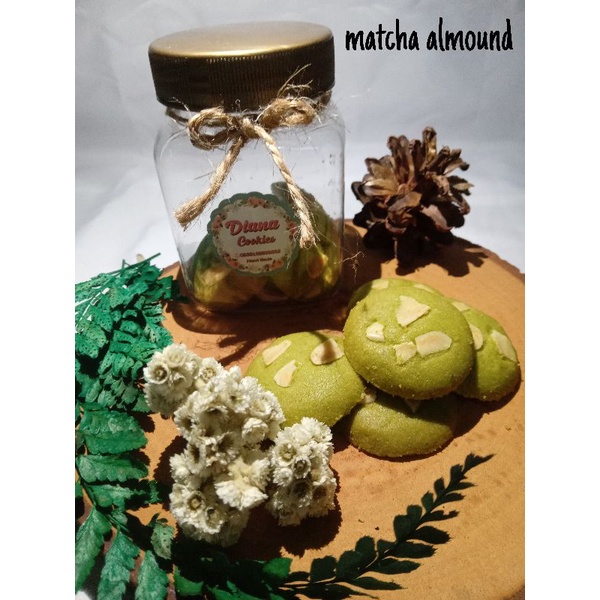

kue cookies mini variasi matcha almound