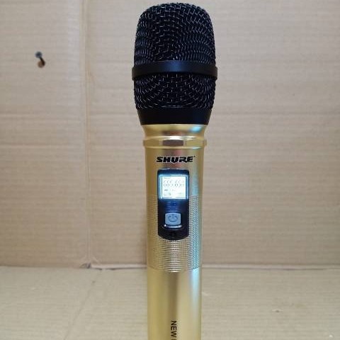 Mic Wireless SHURE UR8D UHF Dual Microphone Shure Wireless Handle Tanpa Kabel