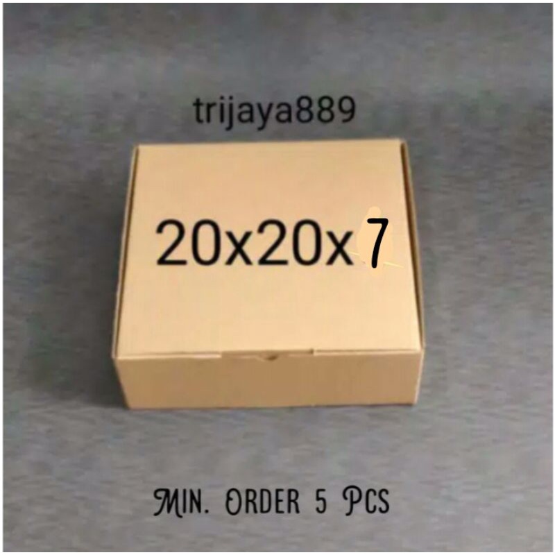 

kardus box pizza / diecut uk. 20x20x7