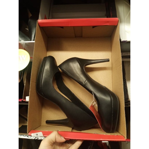 Heels Dexflex Comfort by Payless harga normal 419.000