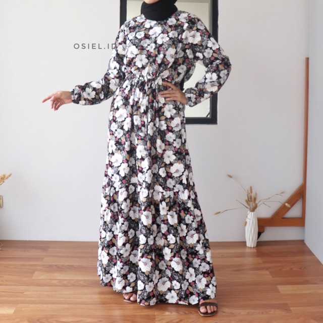 Balqeesh dress