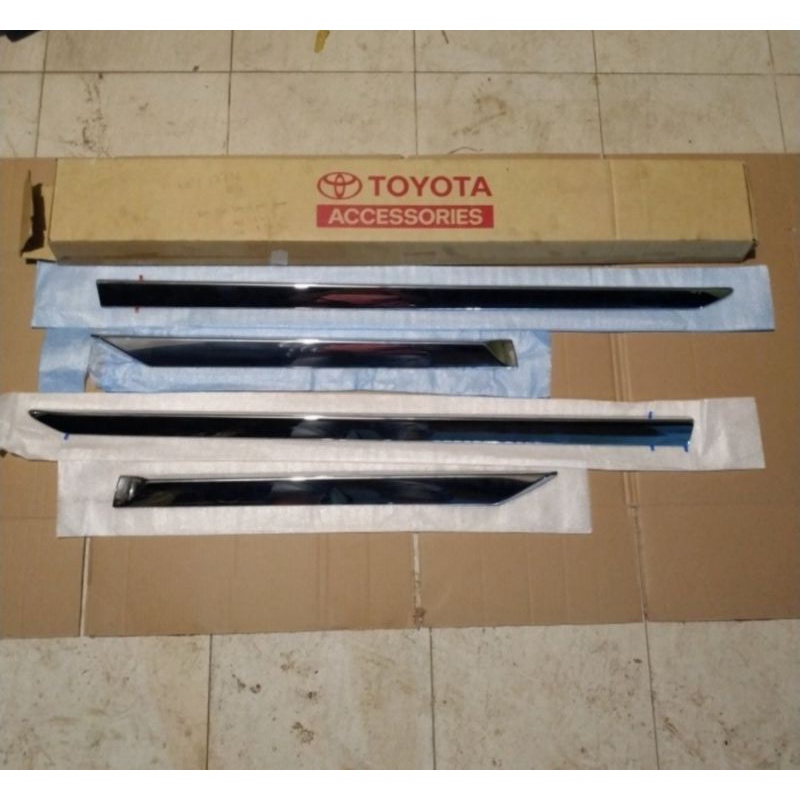 List Body Fortuner Vrz OEM Chrome Toyota Ori