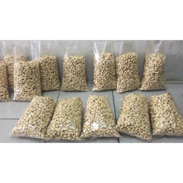 

Kacang Mede Mete Super 500 gr (1/2 kg)