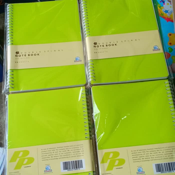 

Double spiral B5 isi 80Lembar