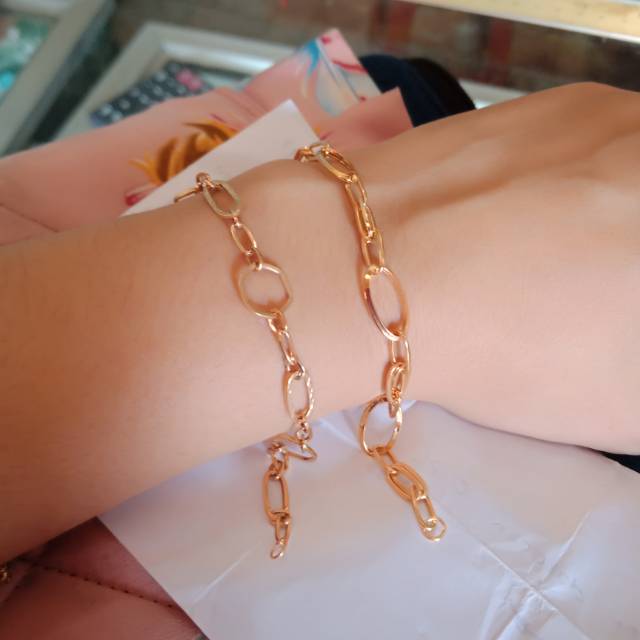 Gelang Tangan Wanita Emas Asli Murah Model Holo Gelang Rantai Gelang Emas Murah Gelang Dewasa Cantik Shopee Indonesia